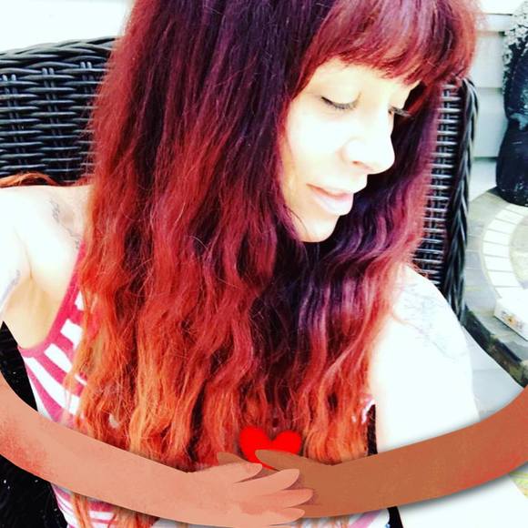 Meet your Posher, Heather - Picture 2 of 3